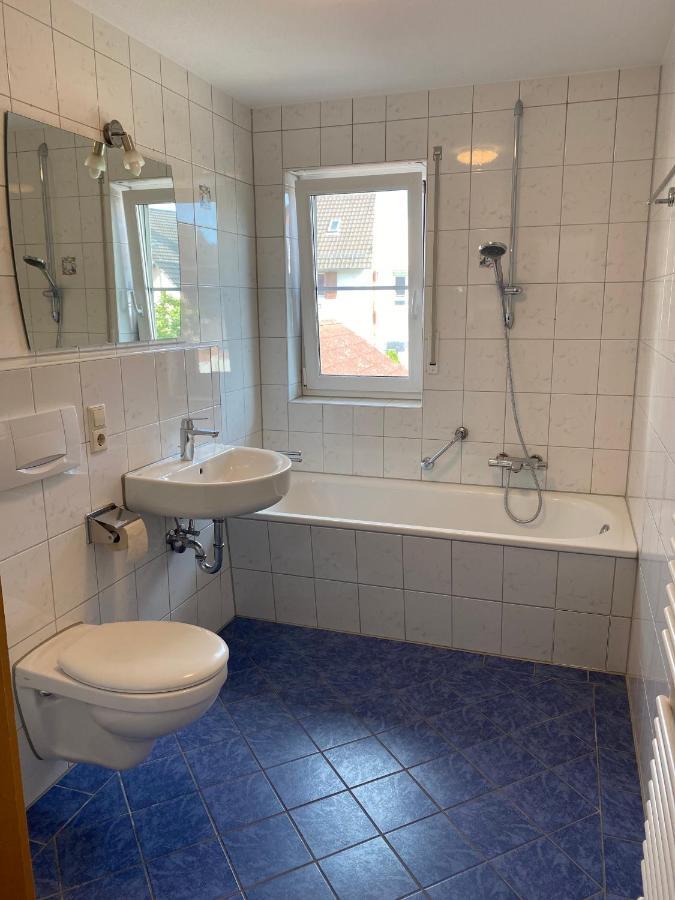Apartment Harmony Apartment, Your In With Balcony & River-view, 5min To Europa-park Rust