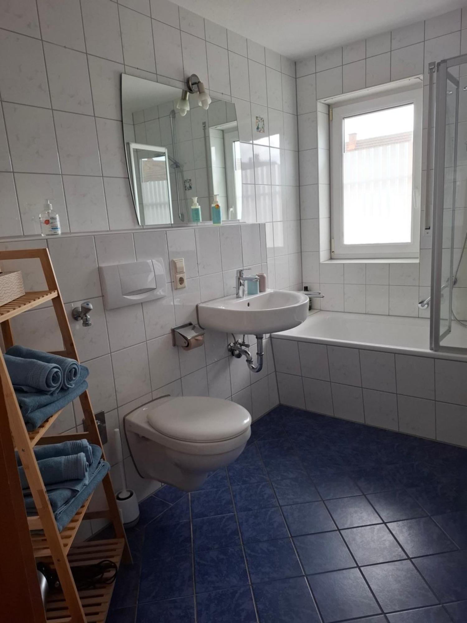 Harmony Apartment, Your In With Balcony & River-view, 5min To Europa-park * Rust